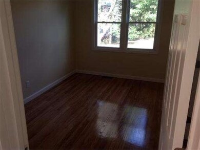 171 Old Fall River Rd, Swansea, MA 02777 - photo 6