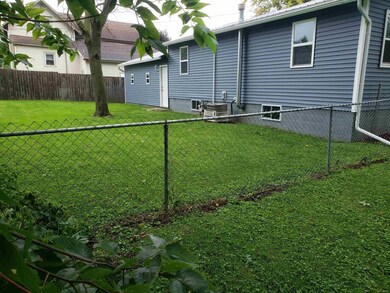 205 E 14th St, Auburn, IN 46706 - photo 7