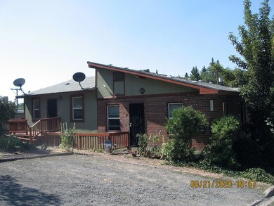 1937 Oregon Ave, Klamath Falls, OR 97601 - photo 4