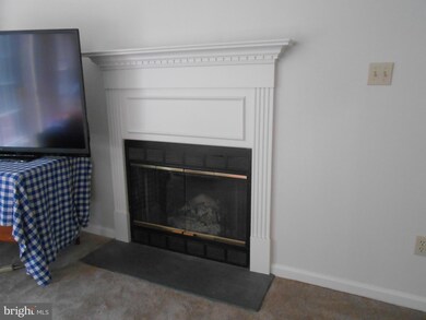 18525 Pilgrims Ct, Lexington Park, MD 20653 - photo 5