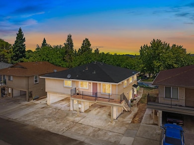 11510 Garnet Way unit 4, Auburn, CA 95602 - photo 2