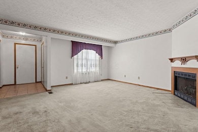 1324 Brookview Cir, Pickerington, OH 43147 - photo 6