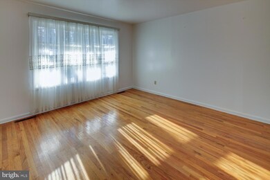 4 S Wynwyd Dr, Newark, DE 19711 - photo 5