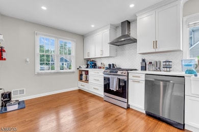 1915 Crescent Pkwy, Linden, NJ 07036 - photo 7