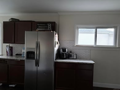 26204 Belanger St, Roseville, MI 48066 - photo 7