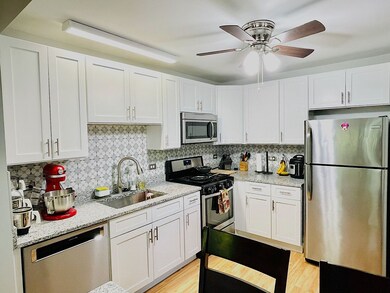 1823 Grove Ave unit 76C182, Schaumburg, IL 60193 - photo 7