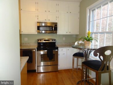 3516 Hamlet Place, Chevy Chase, MD 20815 - photo 6