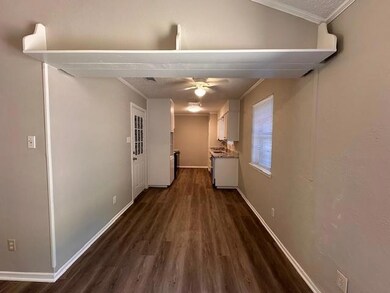 1901 Armstrong St, Cleburne, TX 76033 - photo 5