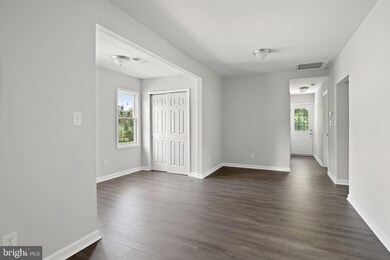 740 Valley Green Ave, Woodbury, NJ 08096 - photo 2