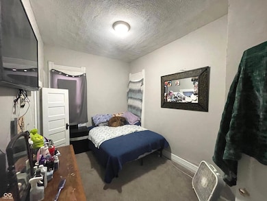 931 W 3rd St, Anderson, IN 46016 - photo 6