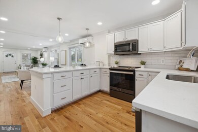 14010 Darnestown Rd, Gaithersburg, MD 20878 - photo 7