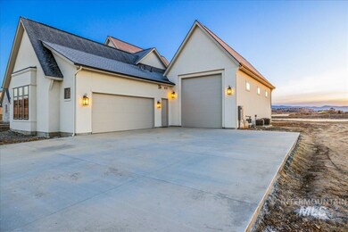 672 Blue Lakes Ct, Middleton, ID 83644 - photo 5