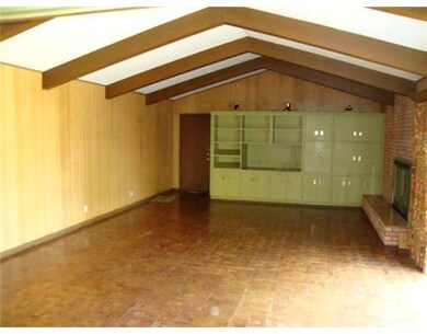 Den/Family/Great Room.