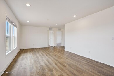 28408 N 250th Dr, Wittmann, AZ 85361 - photo 6