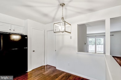 2466 Gerald Ct, Atco, NJ 08004 - photo 5