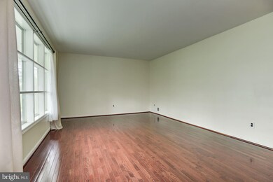 3108 Craiglawn Rd, Beltsville, MD 20705 - photo 5