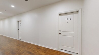 206 N Main St unit 128, Bryan, TX 77803 - photo 4