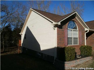 202 Savannah Dawn Ct, Mount Washington, KY 40047 - photo 3