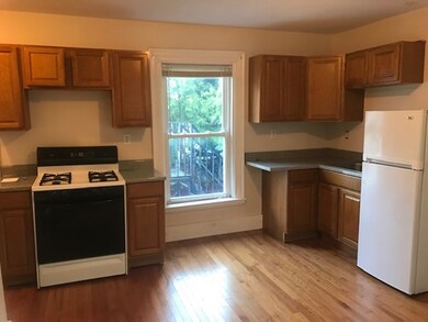 8 Eastern Ave unit 3, Woburn, MA 01801 - photo 2