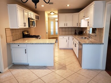 14322 Village Birch St, Houston, TX 77062 - photo 6