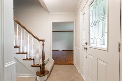 620 Buttonwood Cir, Naperville, IL 60540 - photo 6