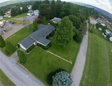 103 Mahanoy Ave, Tamaqua, PA 18252 - photo 3