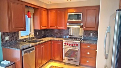 5 Lime St unit 1, Newburyport, MA 01950 - photo 3