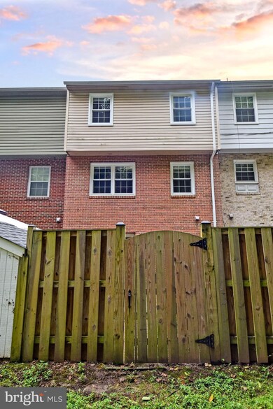 15322 Watermill Terrace, Woodbridge, VA 22191 - photo 3