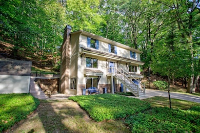 401 Stickney Ridge Rd, Grand Haven, MI 49417 - photo 2