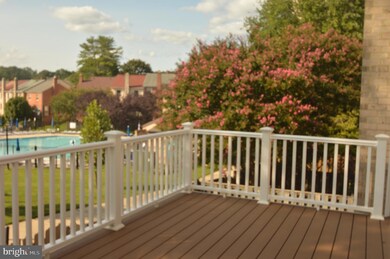 10240 Arizona Cir, Bethesda, MD 20817 - photo 2