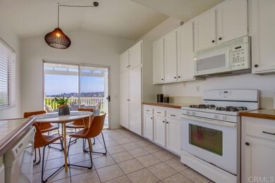 4511 Carnaby Ct, Carlsbad, CA 92010 - photo 6