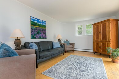 2 Pleasant Valley Ave Cape-large-007-005
