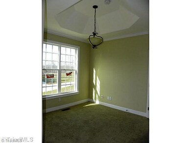 Master Bedroom. Sitting Area with tray ceiling
