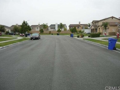 Street view of cul de sac