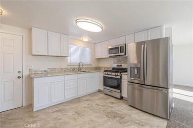 6727 Holiday Ave, Rosamond, CA 93560 - photo 6