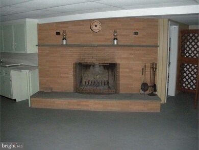 406 W Champlain Ave, Wilmington, DE 19804 - photo 7