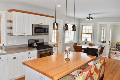 17 Cloverleaf Ln, Scarborough, ME 04074 - photo 3