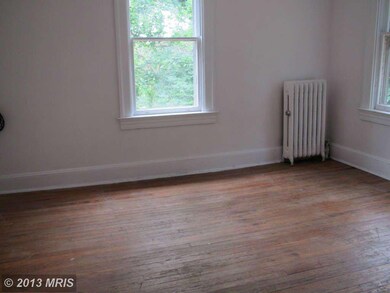 105 Sorrento Ave, Baltimore, MD 21229 - photo 3