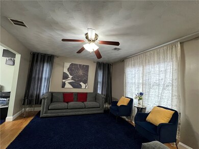 122 Park Ave, Woonsocket, RI 02895 - photo 4