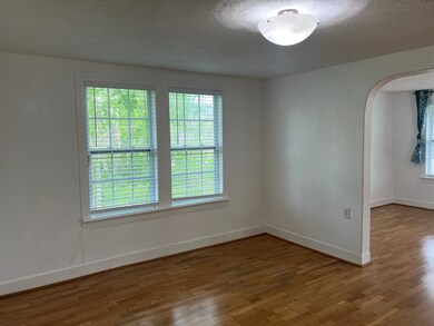 19016 Cammie Rd, Alvin, TX 77511 - photo 4