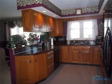 2853 N Huss Blvd, Genoa, OH 43430 - photo 4