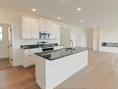 Walk-in Pantry