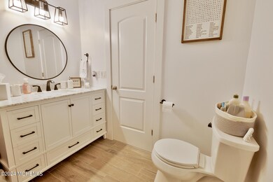 Bathroom1Corner