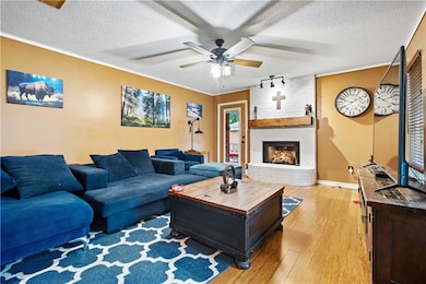 4030 Hillcrest Ln W, Mobile, AL 36693 - photo 3