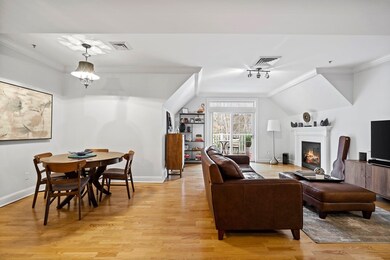 Conant Commons unit 412, Concord, MA 01742 - photo 3