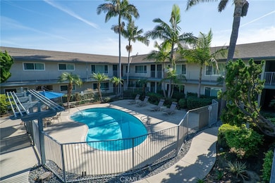 Pointe Mesa, Costa Mesa, CA 92627 - photo 2