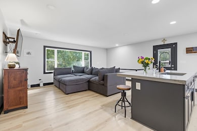 1103 N Locust St, Glenwood, IA 51534 - photo 3