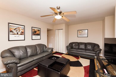 210 43rd Rd NE unit 303, Washington, DC 20019 - photo 6