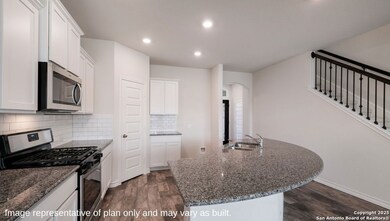 21003 Stonework Spur, San Antonio, TX 78266 - photo 5