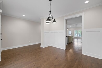 4147 Zephyr Ln